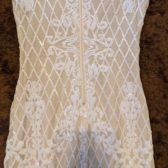 Windsor Ivory & White Sequin Dress - Picture 8 of 9
